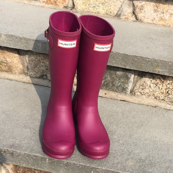 size 3 rain boots